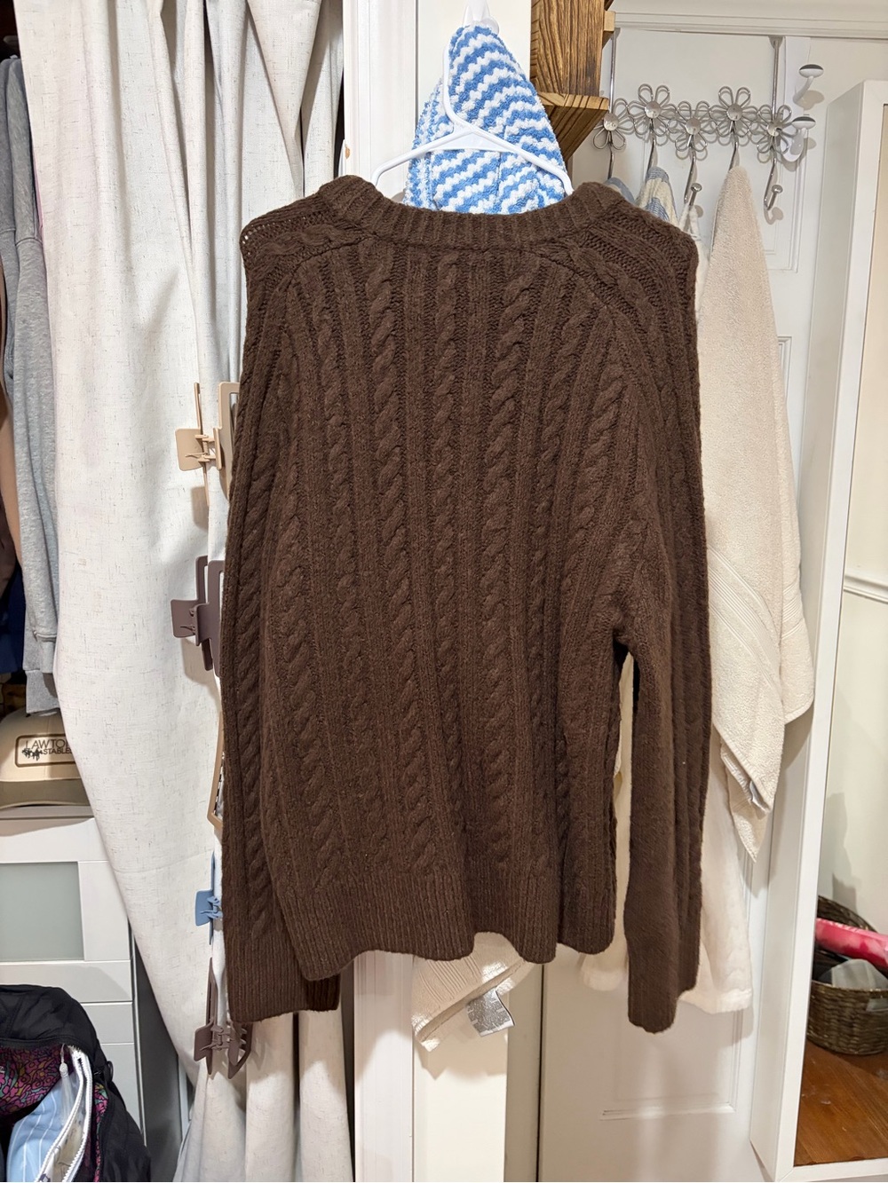 Abercrombie & Fitch Brown Cable Knit Crew Sweater - Picture 5 of 5